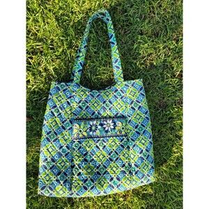 Vera Bradley Daisy Daisy Print Medium Size Tote